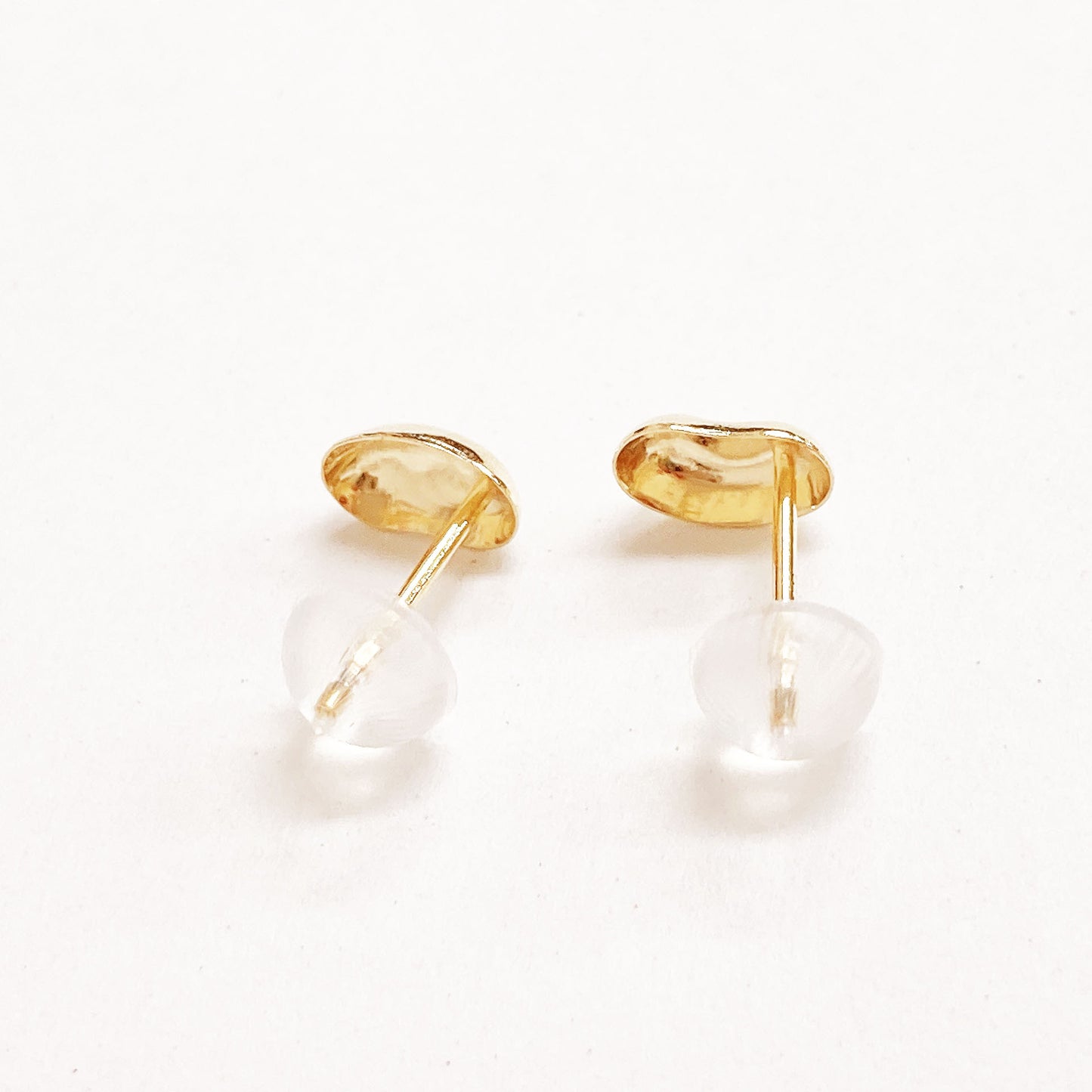 10K Yellow Gold Hana And Ruri Bean motif pierced earrings