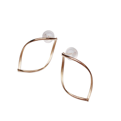 10K yellow gold curve wire leaf pierced earrings